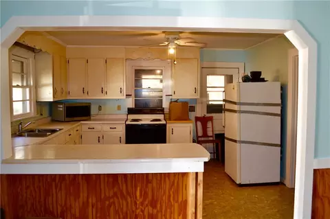 154 Oak Grove Rd, Central, SC 29630 photo 8