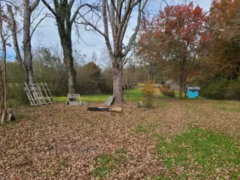 575 Flat Shoals Rd, Walhalla, SC 29691 photo 3