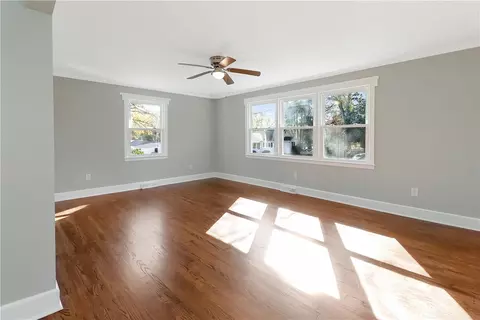 501 S B St, Easley, SC 29640 photo 8