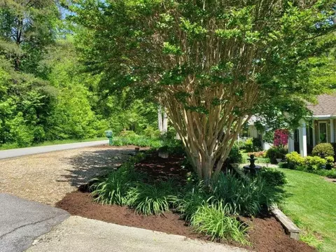 513 Odom Rd, Easley, SC 29642 photo 15