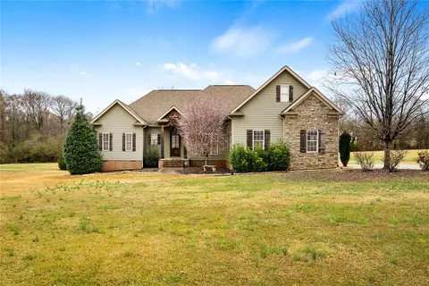 108 Thompson Rd, Pendleton, SC 29670 photo 1