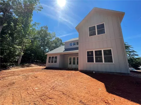 407 Clemson St, Clemson, SC 29631 photo 2
