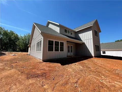 407 Clemson St, Clemson, SC 29631 photo 3