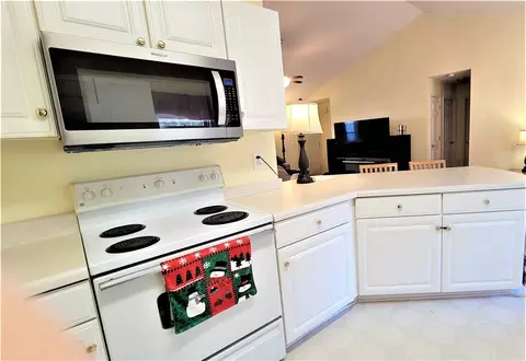116 Arbors Ct, Central, SC 29630 photo 14