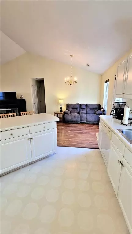 116 Arbors Ct, Central, SC 29630 photo 11