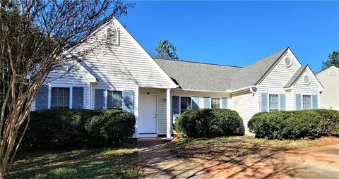 116 Arbors Ct, Central, SC 29630 photo 2