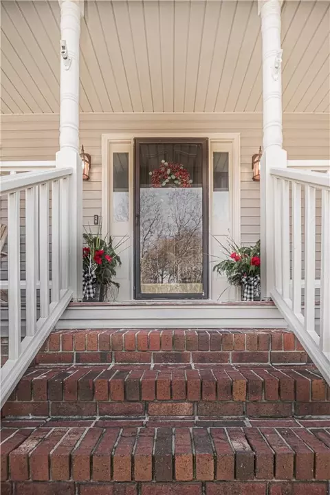 107 Lee Ct, Easley, SC 29642 photo 5