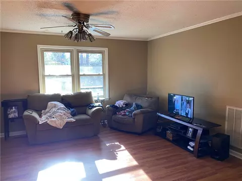 108 Roundtree Ln, Starr, SC 29684 photo 3