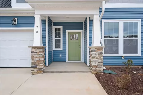 218 Rosecroft Dr, Easley, SC 29642 photo 2