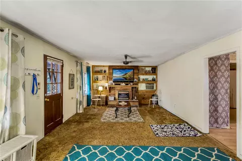 269 Pickett Post Rd, Walhalla, SC 29691 photo 4