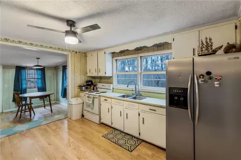 269 Pickett Post Rd, Walhalla, SC 29691 photo 8
