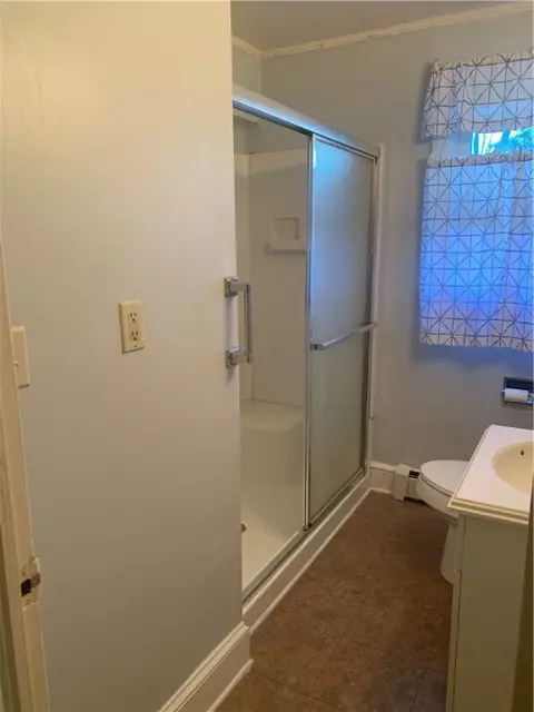 201 E North 3rd St, Seneca, SC 29678 photo 8