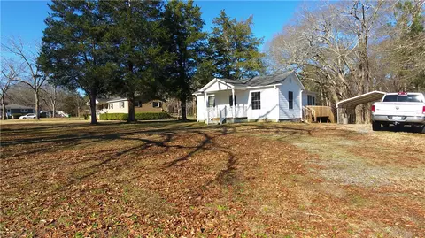 30 Parker St, Williamston, SC 29697 photo 7
