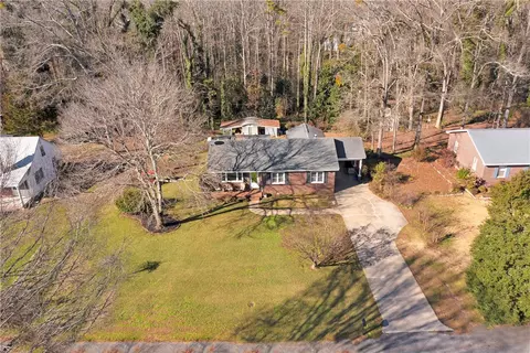 5 E Washington Cir, Honea Path, SC 29654 photo 18