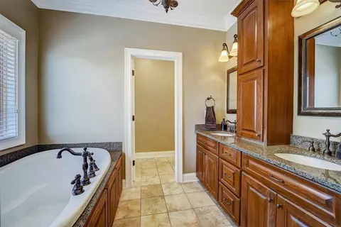 141 Red Maple Cir, Easley, SC 29642 photo 23