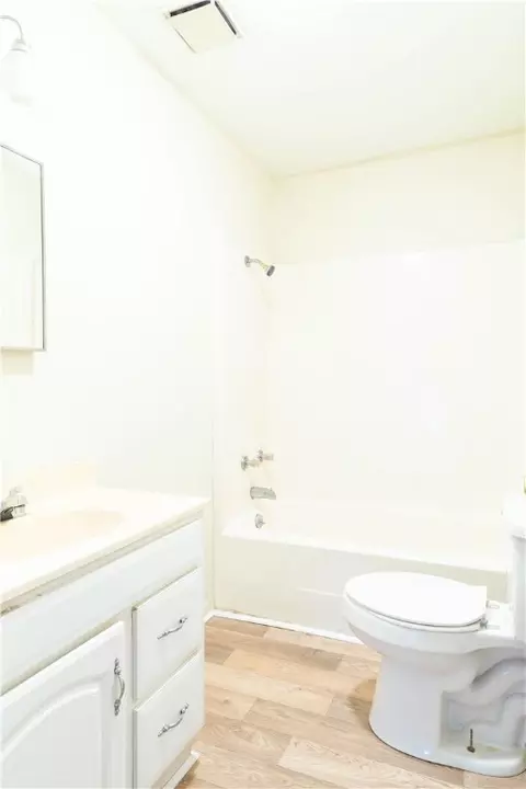 1210 E Main St, Seneca, SC 29678 photo 13