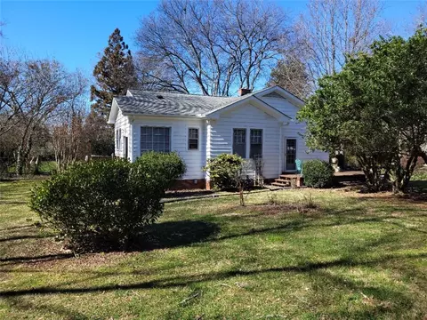 372 E Main St, Pendleton, SC 29670 photo 21