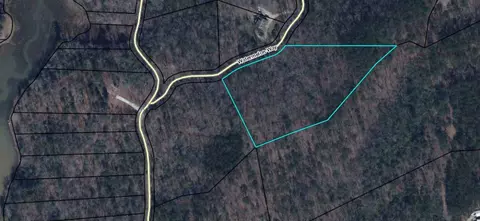 1 E Watermelon Way, Tamassee, SC 29686