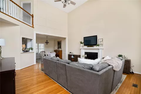 150 Steppingstone Way, Central, SC 29630 photo 2