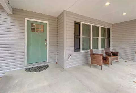306 Arrowood Ct, Seneca, SC 29672 photo 2