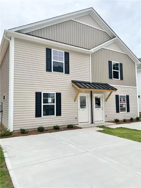 316 Noble Ln, Pendleton, SC 29670 photo 2