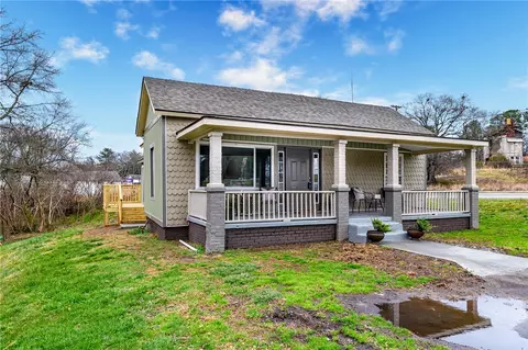 511 King St, Easley, SC 29640 photo 1