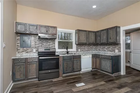 511 King St, Easley, SC 29640 photo 10