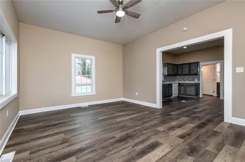 511 King St, Easley, SC 29640 photo 5