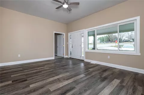 511 King St, Easley, SC 29640 photo 7