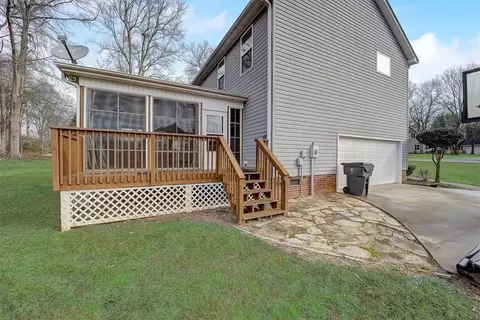 108 Camperdown Ct, Easley, SC 29642 photo 32