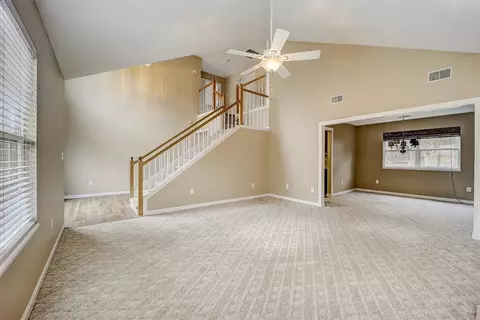108 Camperdown Ct, Easley, SC 29642 photo 6