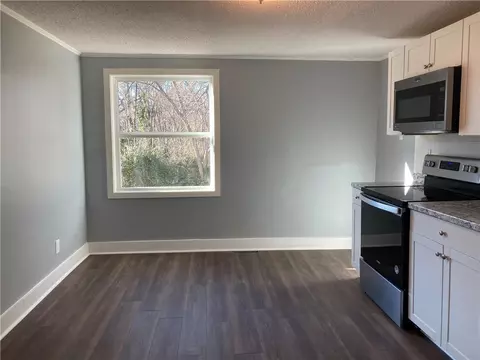 201 Barton St, Easley, SC 29640 photo 12