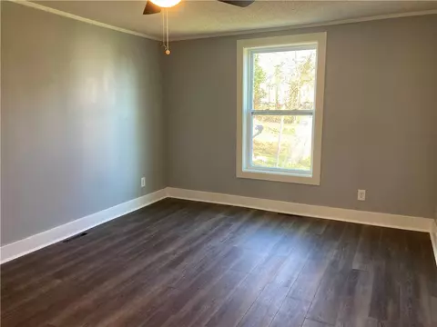 201 Barton St, Easley, SC 29640 photo 14