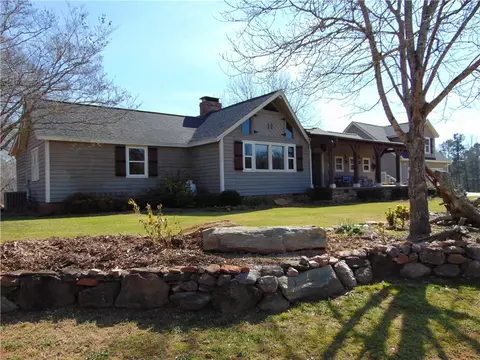 2240 Six Twenty Rd, Pendleton, SC 29670 photo 5
