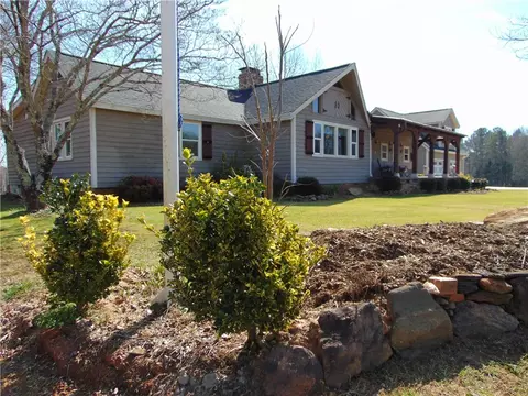 2240 Six Twenty Rd, Pendleton, SC 29670 photo 4