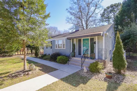 14 Stone St, Williamston, SC 29697 photo 3
