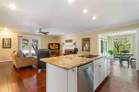 504 Bentbrook Ln, Clemson, SC 29631 photo 8