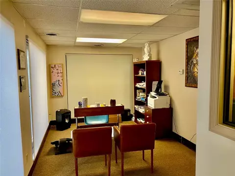 915 W Main St, Central, SC 29630 photo 8
