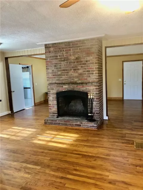 102 Evans Pl, Clemson, SC 29631 photo 2