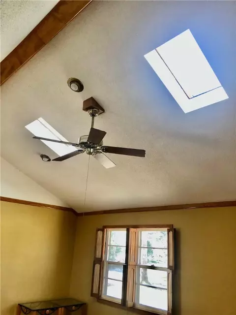 102 Evans Pl, Clemson, SC 29631 photo 3