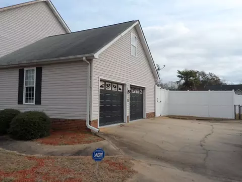103 Planters Walk Dr, Easley, SC 29642 photo 2