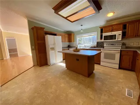 189 Ruby Dr, Fair Play, SC 29643 photo 11