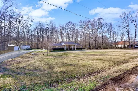 121 Colonial Dr, Pelzer, SC 29669 photo 26