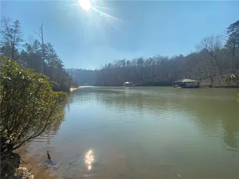 708 View West Dr, Seneca, SC 29672 photo 4