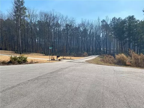 708 View West Dr, Seneca, SC 29672 photo 8