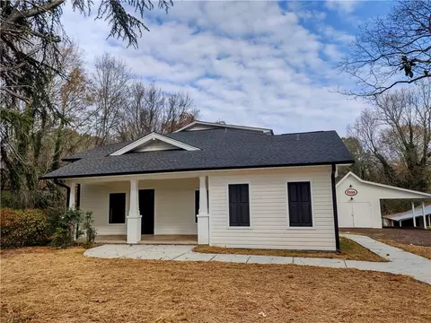 471 Berkeley Dr, Clemson, SC 29631 photo 3