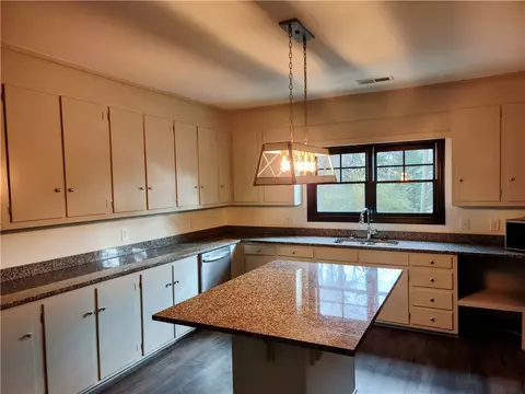 471 Berkeley Dr, Clemson, SC 29631 photo 6