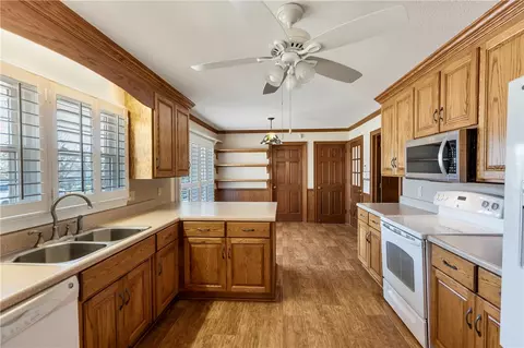 1210 Hanover Rd, Anderson, SC 29621 photo 9