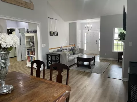 184 Grand Oak Cir, Pendleton, SC 29670 photo 6