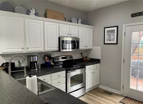 184 Grand Oak Cir, Pendleton, SC 29670 photo 9